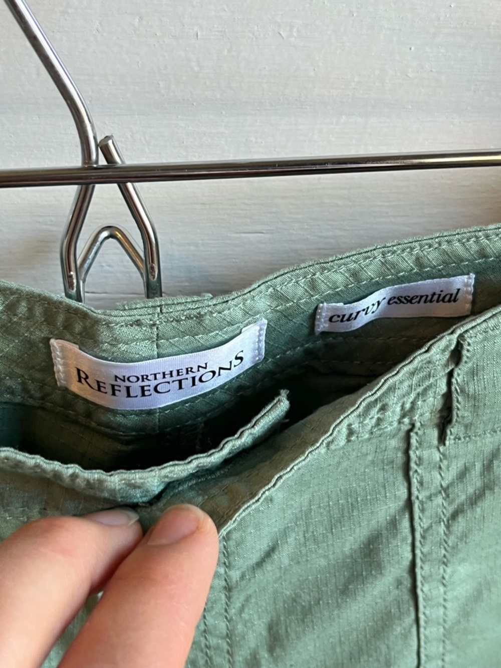 Northern Reflections Women’s Casual Utility Shorts - Picture 2 of 4